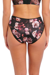 Pippa Brief